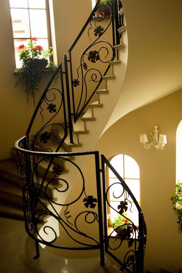 Відень Lviv Ngoại thất bức ảnh